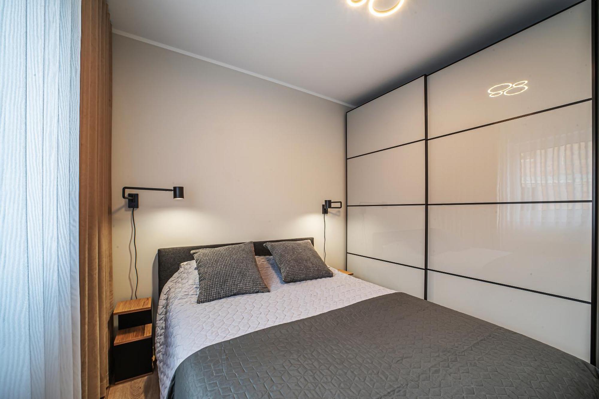 Apartament Labradoryt, Klimatyzacja, Parking Priv Boleslawiec  Exterior foto